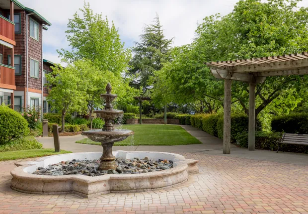 Senior Living in Vallejo featuring a fountain in our courtyard.