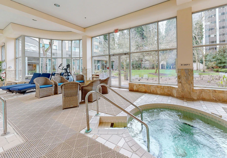 Pacific Regent Bellevue indoor spa and pool
