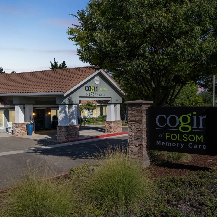 Exterior entrance to Cogir Folsom.