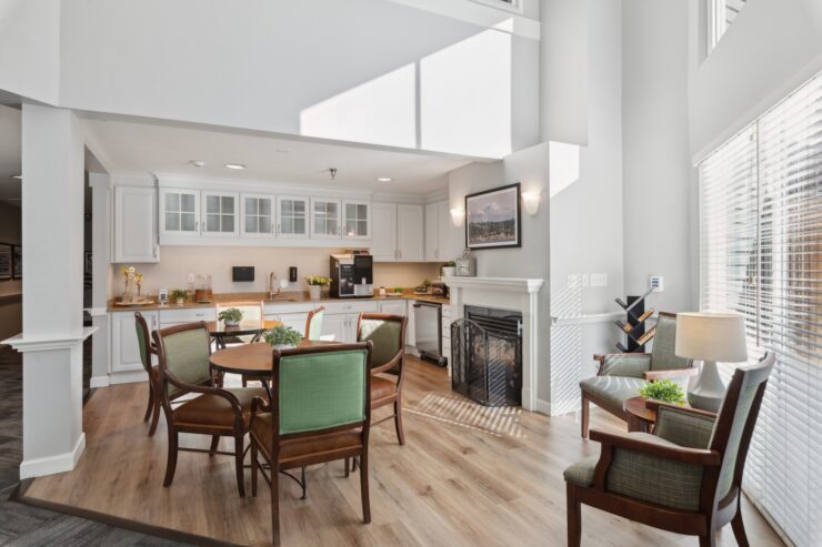 Bright and inviting, this communal space features comfortable seating and a warm atmosphere, perfect for gatherings.