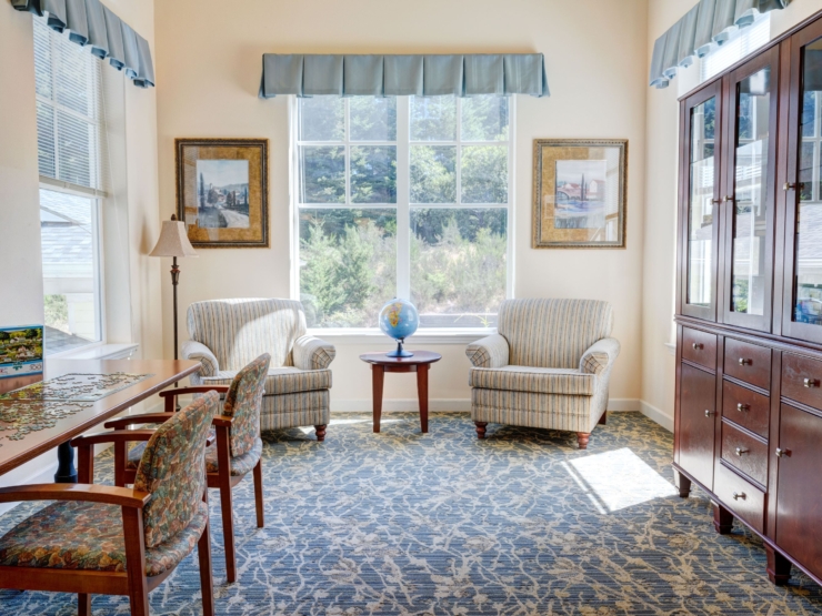 Bright and inviting space, perfect for conversations and activities, fostering a sense of community.