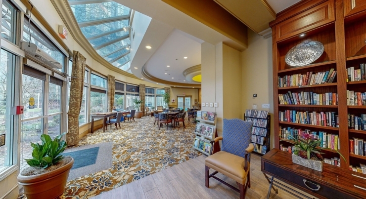Bright and inviting, this cozy common area fosters community and warmth, perfect for relaxation.