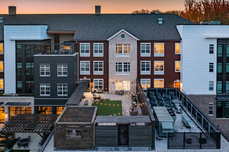 exterior couryard
