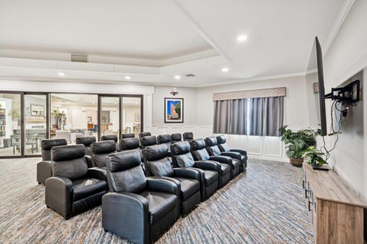 A welcoming lounge with comfortable seating, perfect for community gatherings and relaxation.