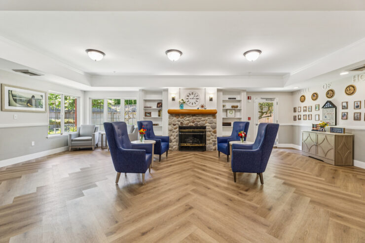 A welcoming lounge with comfortable seating, inviting warmth, and a sense of community.