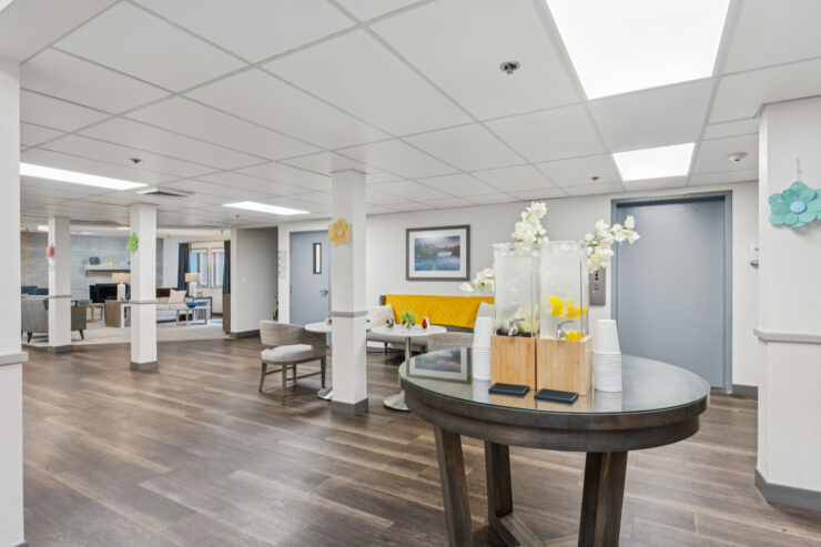 Bright, inviting common area with comfortable seating, fostering community and relaxation.