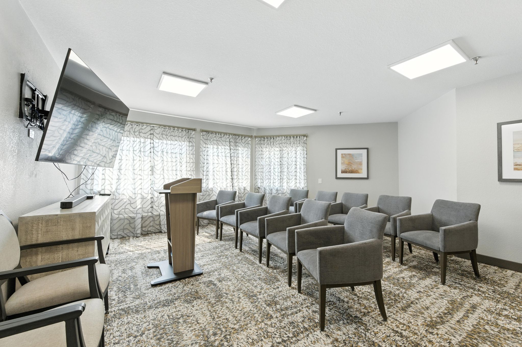 A welcoming space filled with natural light, perfect for community gatherings and activities.