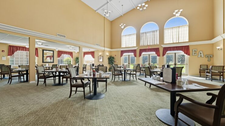 Bright and inviting dining area, perfect for community gatherings and shared meals.