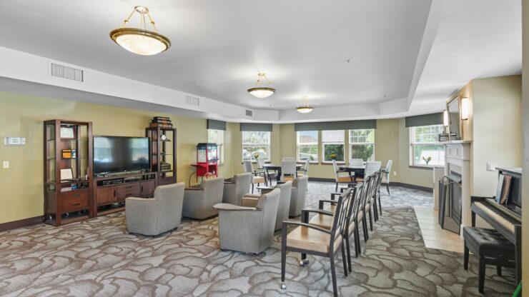 A welcoming lounge with comfortable seating, perfect for relaxation and community gatherings.