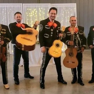 Thank you to the Fiesta Mexicana Mariachi Band for coming in and performing for us! 🎶🌮 They were absolutely fantastic and made our Cinco de Mayo celebration even more special with their wonderful music and energy! 🎉