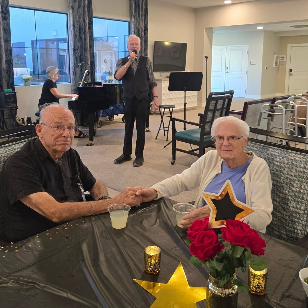 🎭✨ Bravo to an unforgettable evening in our Revere Neighborhood! Residents, families, and friends enjoyed a spectacular Broadway Night filled with music, laughter, and wonderful company. A special thank you to the talented Desert Melodies Duo for bringing the magic of Broadway to life with an incredible performance. Guests also enjoyed a delicious Greek-inspired dinner thoughtfully prepared by our amazing Culinary Team, making the evening a true feast for the senses.🎶🇬🇷❤️ #CadenceChandler #SeniorLiving #Broadway #DesertMelodies