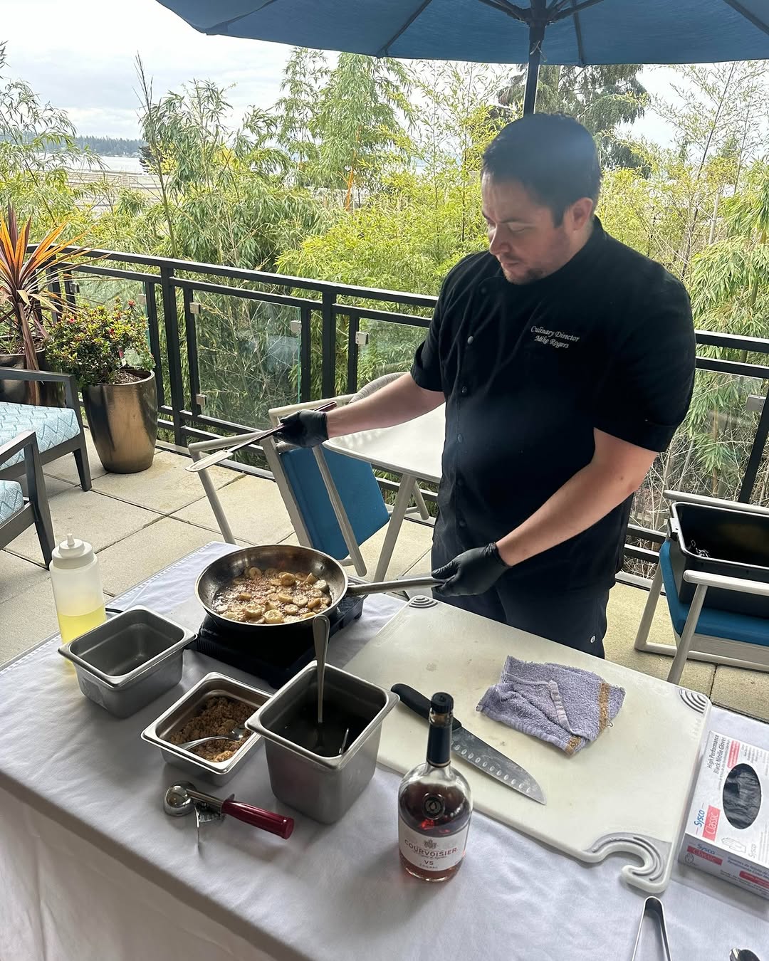 our Flambé Affair lit up the night with delicious flavors, dazzling flames, and unforgettable moments! 🔥