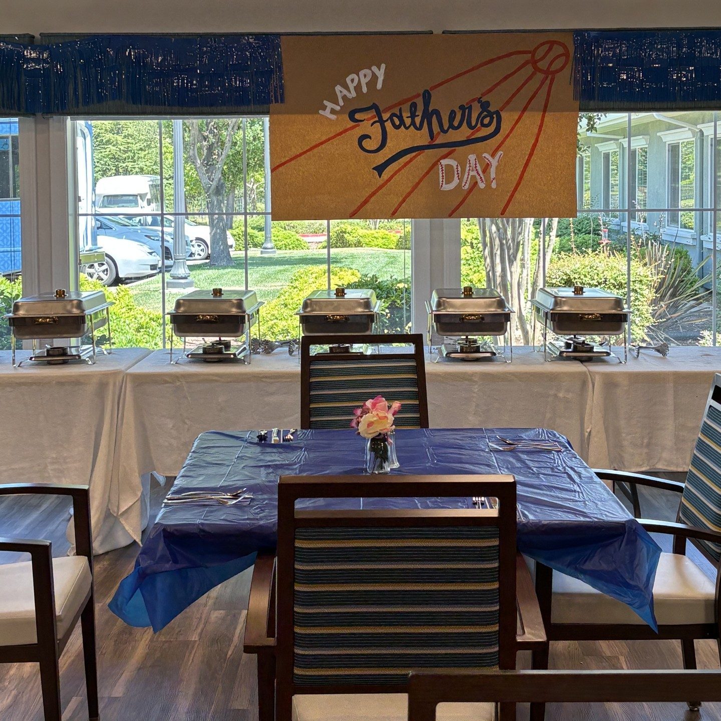 Throwback Thursday to a special Father’s Day luncheon for those who deserve all the appreciation today and every day. 👨‍👧‍👦💙 #tbt #CogirFolsom #CogirSeniorLiving #thanksDad
