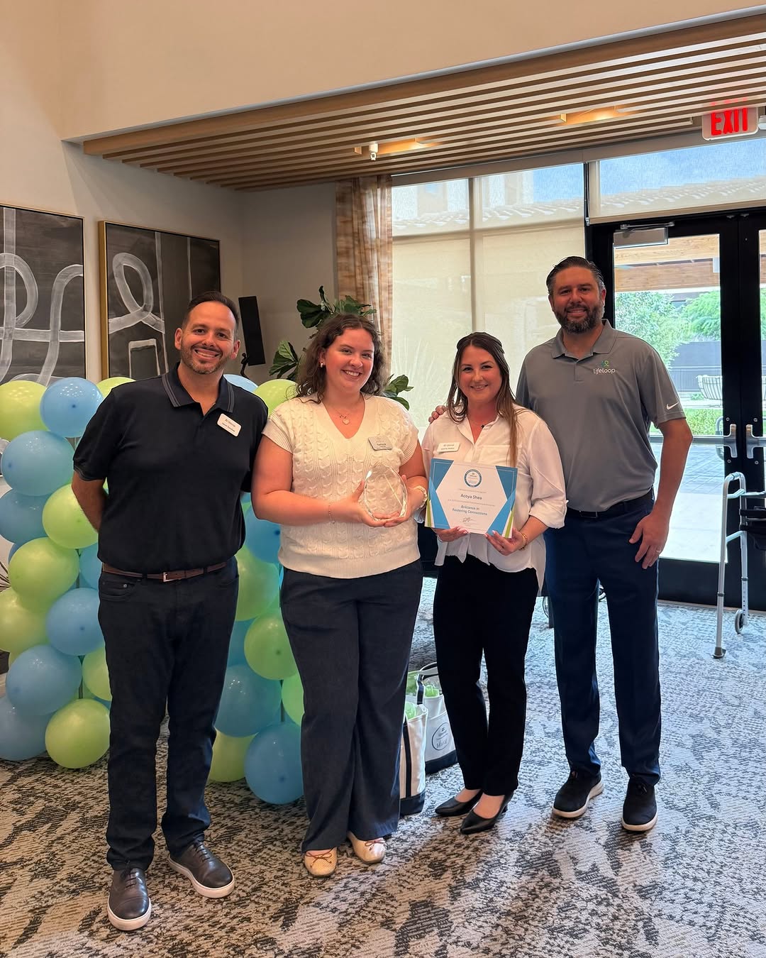 💙🏅We are honored to receive the LifeLoop Communities That Shine Award! Thank you, LifeLoop, for recognizing our commitment to fostering meaningful connections and enriching the lives of our residents every day. This award reflects the dedication of our incredible team and the vibrant community we are proud to be a part of. We are truly grateful for this recognition and look forward to continuing to create engaging, purposeful experiences for those we serve. #AcoyaShea #LifeLoop #CommunitiesThatShine