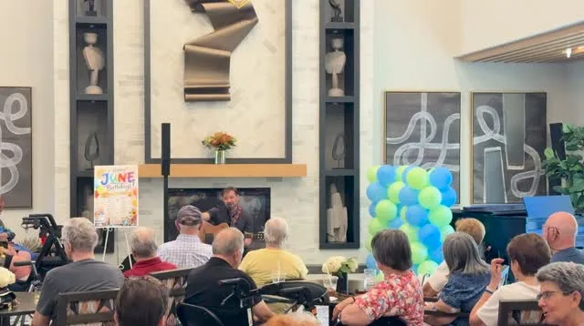 🎶🎸Our Happy Hour was filled with great music and wonderful memories as Mr. Kristopher Hill performed the timeless classic “Everybody Loves Somebody” by Dean Martin. His incredible talent and warm presence made for an unforgettable afternoon! #AcoyaShea #HappyHour